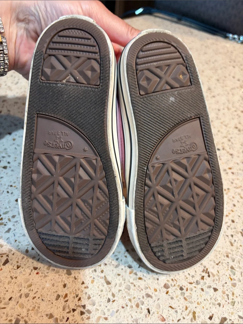 Kids' Chuck Taylor® All Star® Valentine's Day 2V Sneaker Size 9